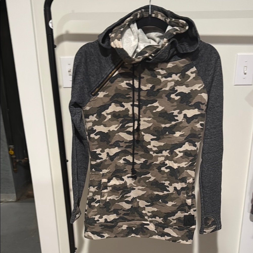 Women’s Ampersand Ave Camouflage Double Hoodie with Gray Sleeves